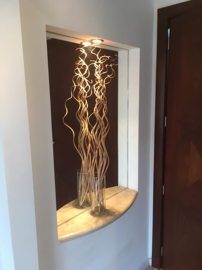 Suites Parque Real Quito Eksteriør billede