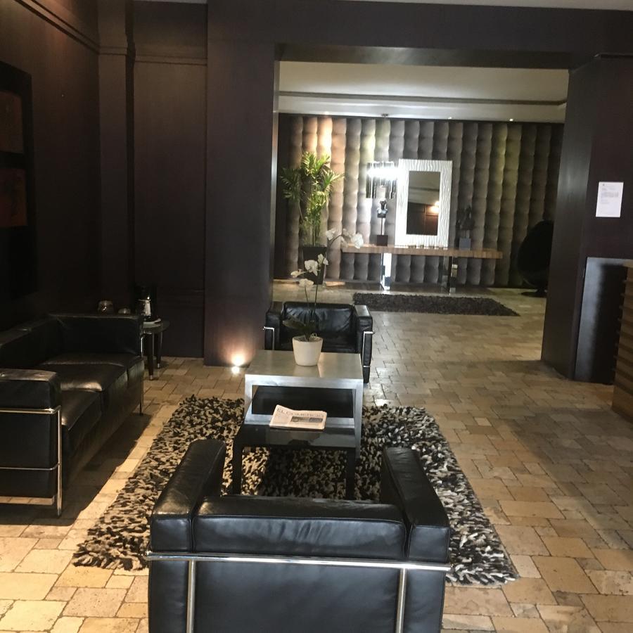 Suites Parque Real Quito Eksteriør billede