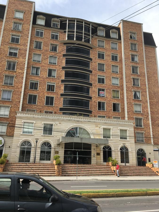 Suites Parque Real Quito Eksteriør billede