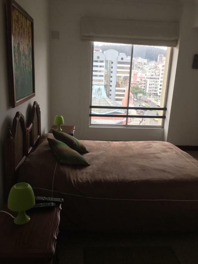 Suites Parque Real Quito Eksteriør billede
