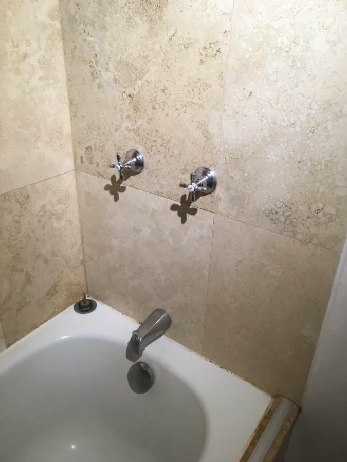 Suites Parque Real Quito Eksteriør billede