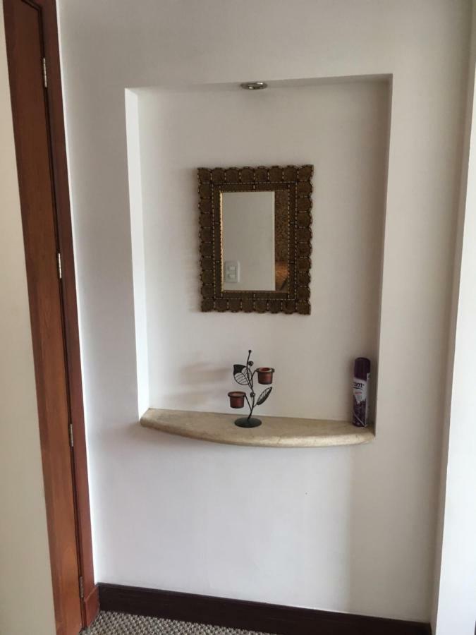 Suites Parque Real Quito Eksteriør billede